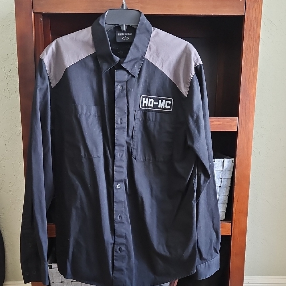 Harley-Davidson Black Shirt with Logo